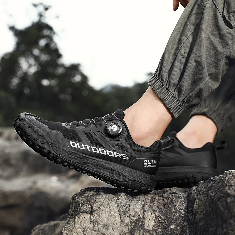 أحذية المشي لمسافات طويلة للرج - مراجعة Climbing Shoe Beginner وسعره